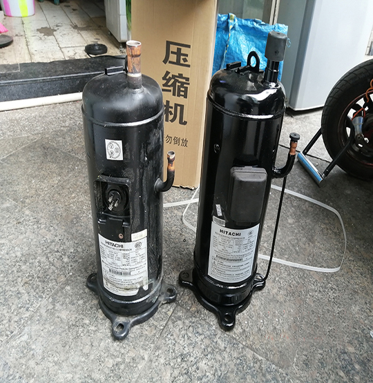 三都中央空调压缩机的更换维修